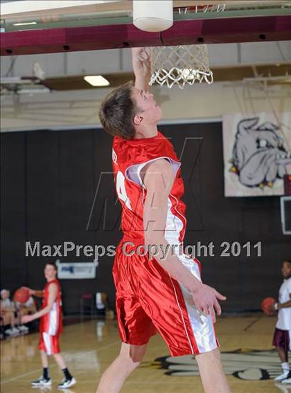 Thumbnail 2 in Border Battle All-Star Game (Wisconsin vs Minnesota) photogallery.