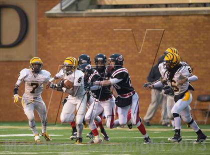 Thumbnail 1 in James Kenan vs. West Montgomery (NCHSAA 1AA Final) photogallery.