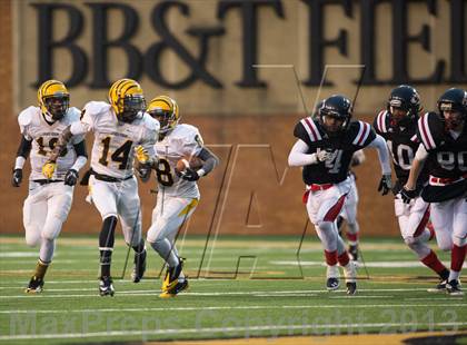 Thumbnail 3 in James Kenan vs. West Montgomery (NCHSAA 1AA Final) photogallery.