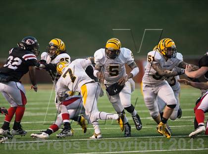 Thumbnail 1 in James Kenan vs. West Montgomery (NCHSAA 1AA Final) photogallery.