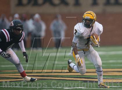 Thumbnail 1 in James Kenan vs. West Montgomery (NCHSAA 1AA Final) photogallery.
