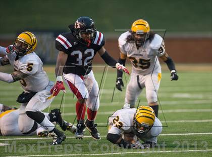 Thumbnail 3 in James Kenan vs. West Montgomery (NCHSAA 1AA Final) photogallery.