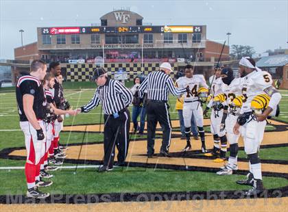 Thumbnail 2 in James Kenan vs. West Montgomery (NCHSAA 1AA Final) photogallery.