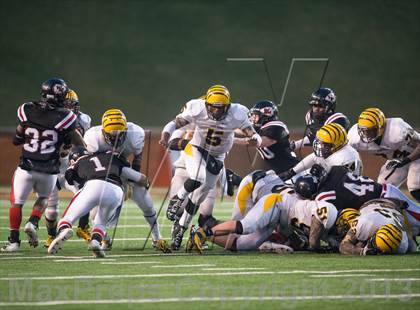 Thumbnail 2 in James Kenan vs. West Montgomery (NCHSAA 1AA Final) photogallery.