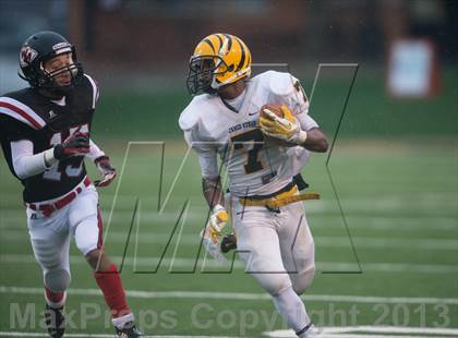 Thumbnail 2 in James Kenan vs. West Montgomery (NCHSAA 1AA Final) photogallery.