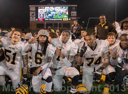 Thumbnail 3 in James Kenan vs. West Montgomery (NCHSAA 1AA Final) photogallery.