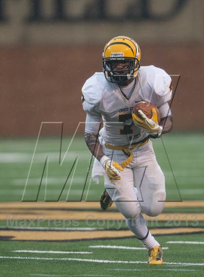 Thumbnail 3 in James Kenan vs. West Montgomery (NCHSAA 1AA Final) photogallery.