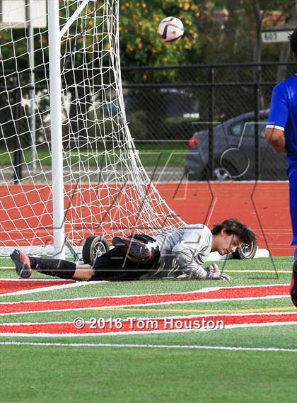 Thumbnail 3 in Covina vs. San Dimas photogallery.