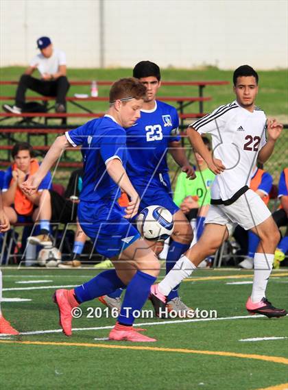 Thumbnail 3 in Covina vs. San Dimas photogallery.