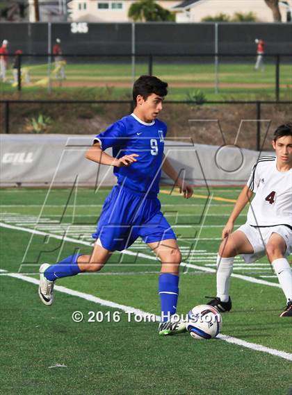 Thumbnail 1 in Covina vs. San Dimas photogallery.