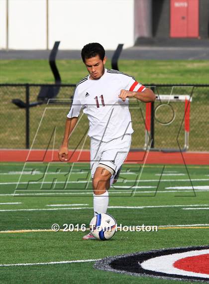 Thumbnail 3 in Covina vs. San Dimas photogallery.