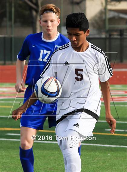 Thumbnail 3 in Covina vs. San Dimas photogallery.