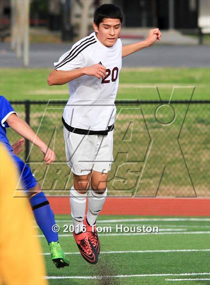 Thumbnail 3 in Covina vs. San Dimas photogallery.