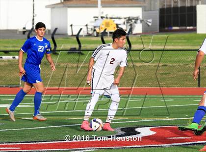 Thumbnail 3 in Covina vs. San Dimas photogallery.