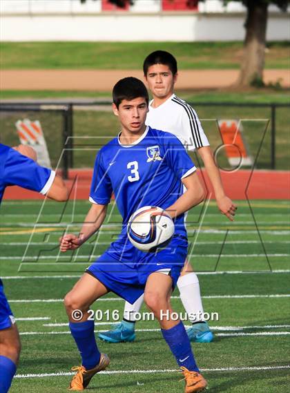 Thumbnail 2 in Covina vs. San Dimas photogallery.