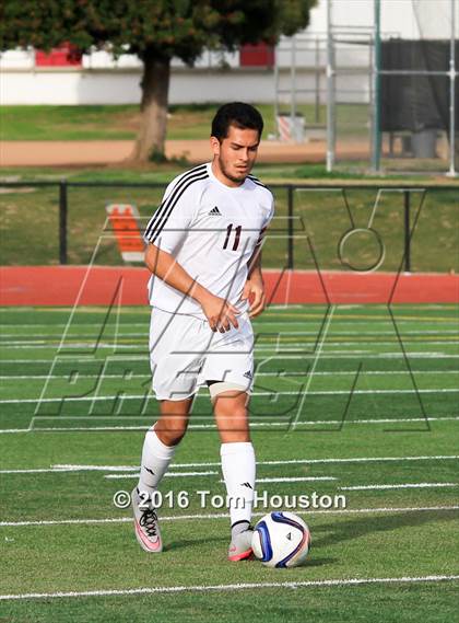 Thumbnail 2 in Covina vs. San Dimas photogallery.