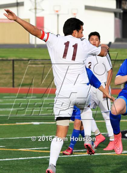 Thumbnail 2 in Covina vs. San Dimas photogallery.