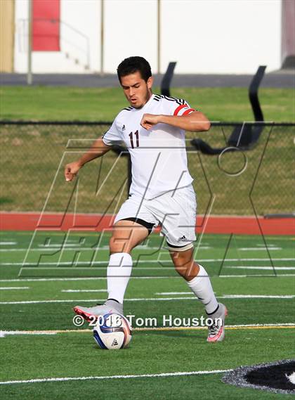 Thumbnail 1 in Covina vs. San Dimas photogallery.