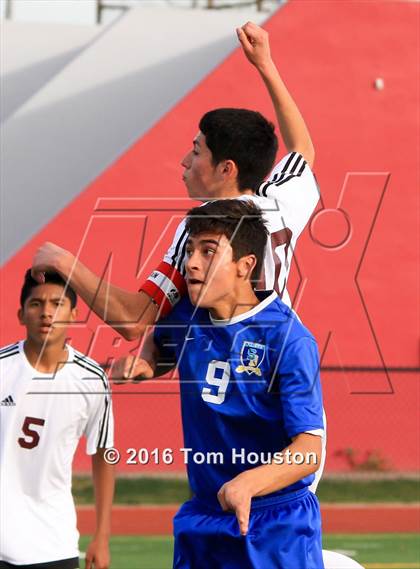 Thumbnail 3 in Covina vs. San Dimas photogallery.