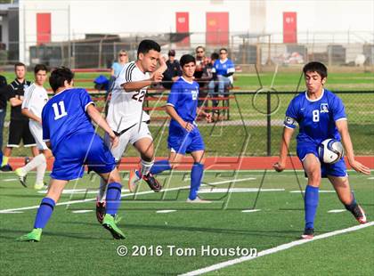 Thumbnail 1 in Covina vs. San Dimas photogallery.