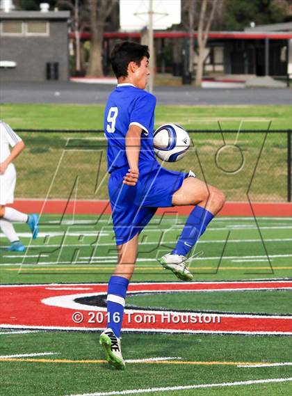 Thumbnail 2 in Covina vs. San Dimas photogallery.