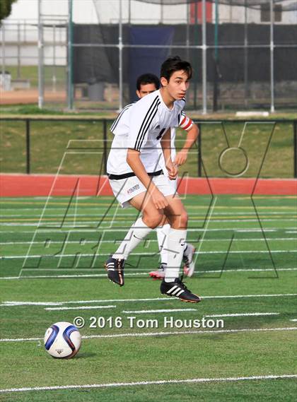 Thumbnail 2 in Covina vs. San Dimas photogallery.