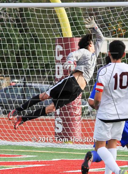 Thumbnail 2 in Covina vs. San Dimas photogallery.