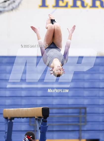 Thumbnail 1 in Southeastern District Meet #2: Grassfield photogallery.