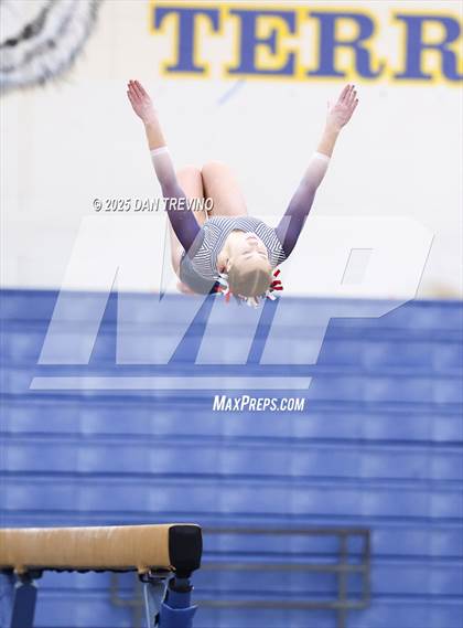 Thumbnail 3 in Southeastern District Meet #2: Grassfield photogallery.