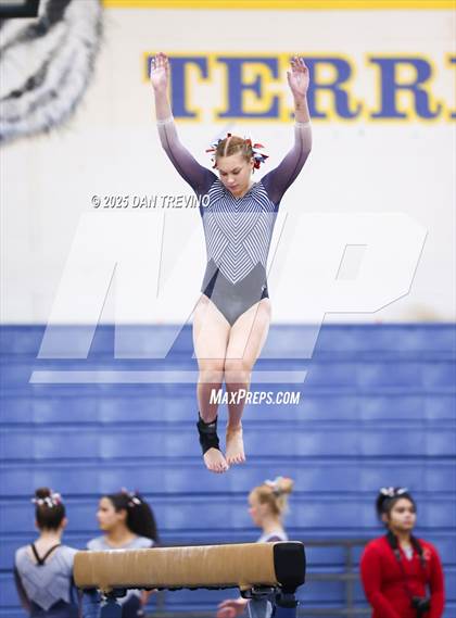 Thumbnail 2 in Southeastern District Meet #2: Grassfield photogallery.