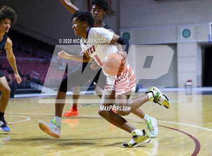 Thumbnail 1 in North Florida Educational Institute vs. Durango (Tarkanian Classic) photogallery.