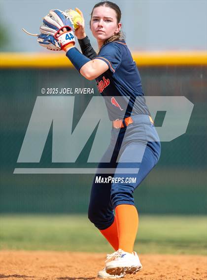 Thumbnail 1 in Seven Lakes @ Katy photogallery.