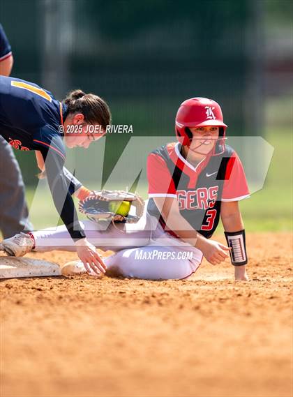 Thumbnail 2 in Seven Lakes @ Katy photogallery.
