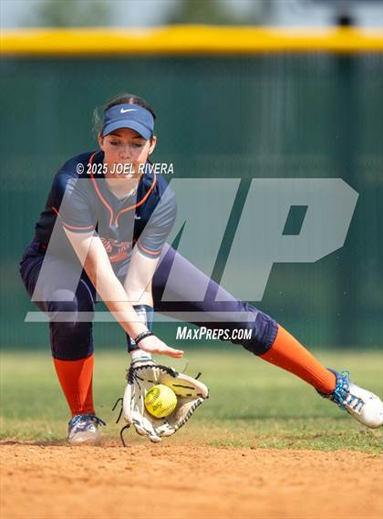 Thumbnail 3 in Seven Lakes @ Katy photogallery.