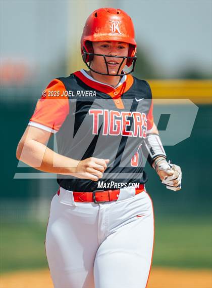 Thumbnail 1 in Seven Lakes @ Katy photogallery.