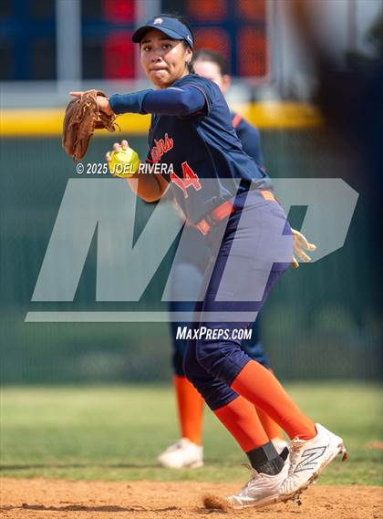 Thumbnail 2 in Seven Lakes @ Katy photogallery.