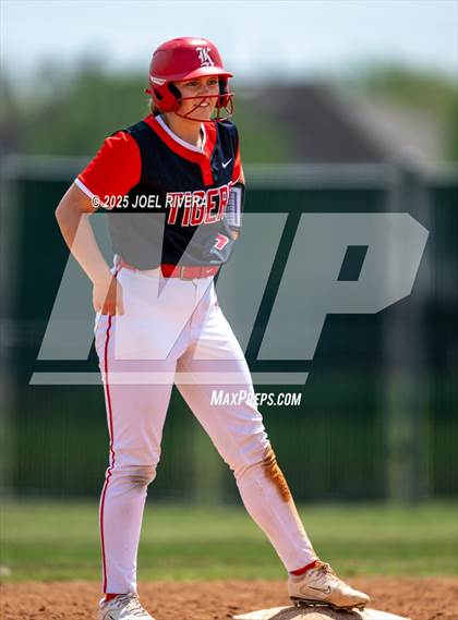 Thumbnail 3 in Seven Lakes @ Katy photogallery.