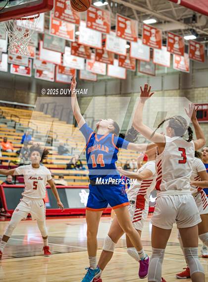 Thumbnail 3 in Bishop Gorman @ Mater Dei photogallery.