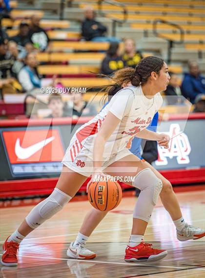 Thumbnail 1 in Bishop Gorman @ Mater Dei photogallery.