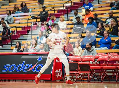 Thumbnail 2 in Bishop Gorman @ Mater Dei photogallery.