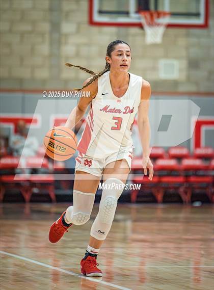 Thumbnail 2 in Bishop Gorman @ Mater Dei photogallery.
