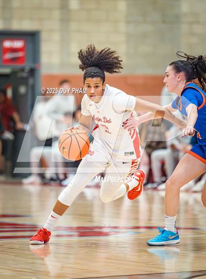Thumbnail 2 in Bishop Gorman @ Mater Dei photogallery.
