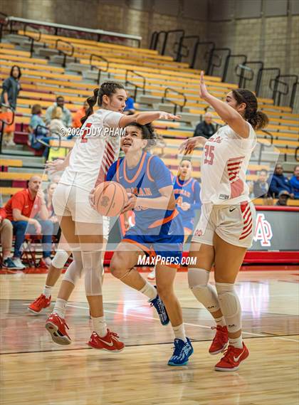 Thumbnail 1 in Bishop Gorman @ Mater Dei photogallery.