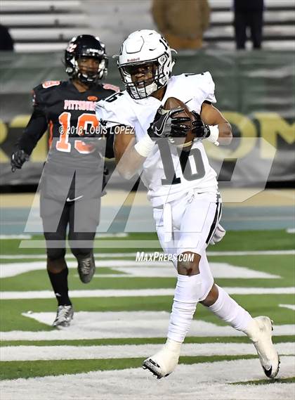 Thumbnail 2 in Narbonne vs. Pittsburg (CIF State D1-A Final) photogallery.
