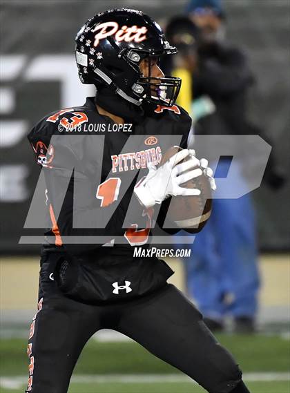 Thumbnail 1 in Narbonne vs. Pittsburg (CIF State D1-A Final) photogallery.