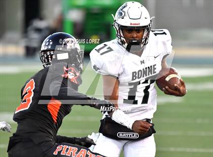 Thumbnail 2 in Narbonne vs. Pittsburg (CIF State D1-A Final) photogallery.