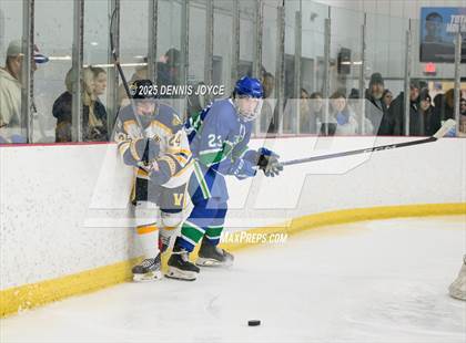 Thumbnail 2 in Batavia @ Victor photogallery.