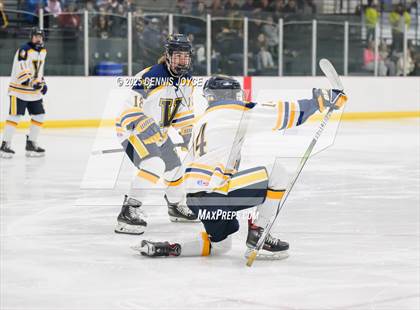 Thumbnail 3 in Batavia @ Victor photogallery.
