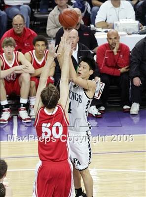 Thumbnail 3 in Mater Dei vs. Palo Alto (CIF State D2 Final) photogallery.