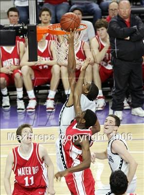 Thumbnail 2 in Mater Dei vs. Palo Alto (CIF State D2 Final) photogallery.